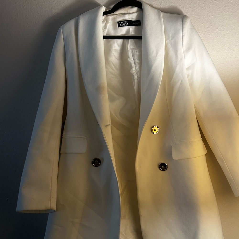 Zara Women's Cream Blazer